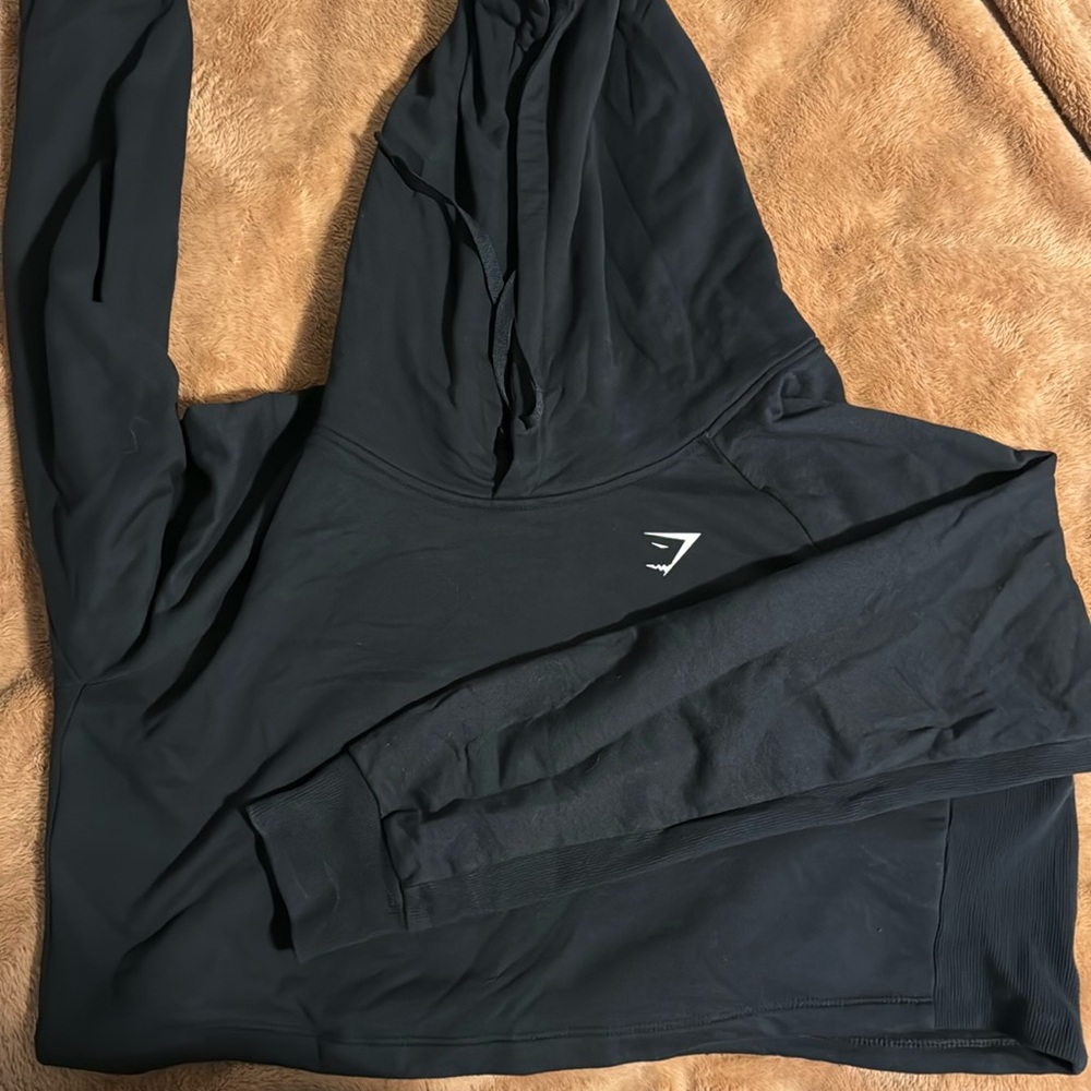 Black Cropped Gymshark Hoodie